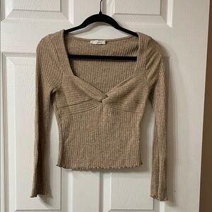 Lush woman’s ribbed top, size medium color tan